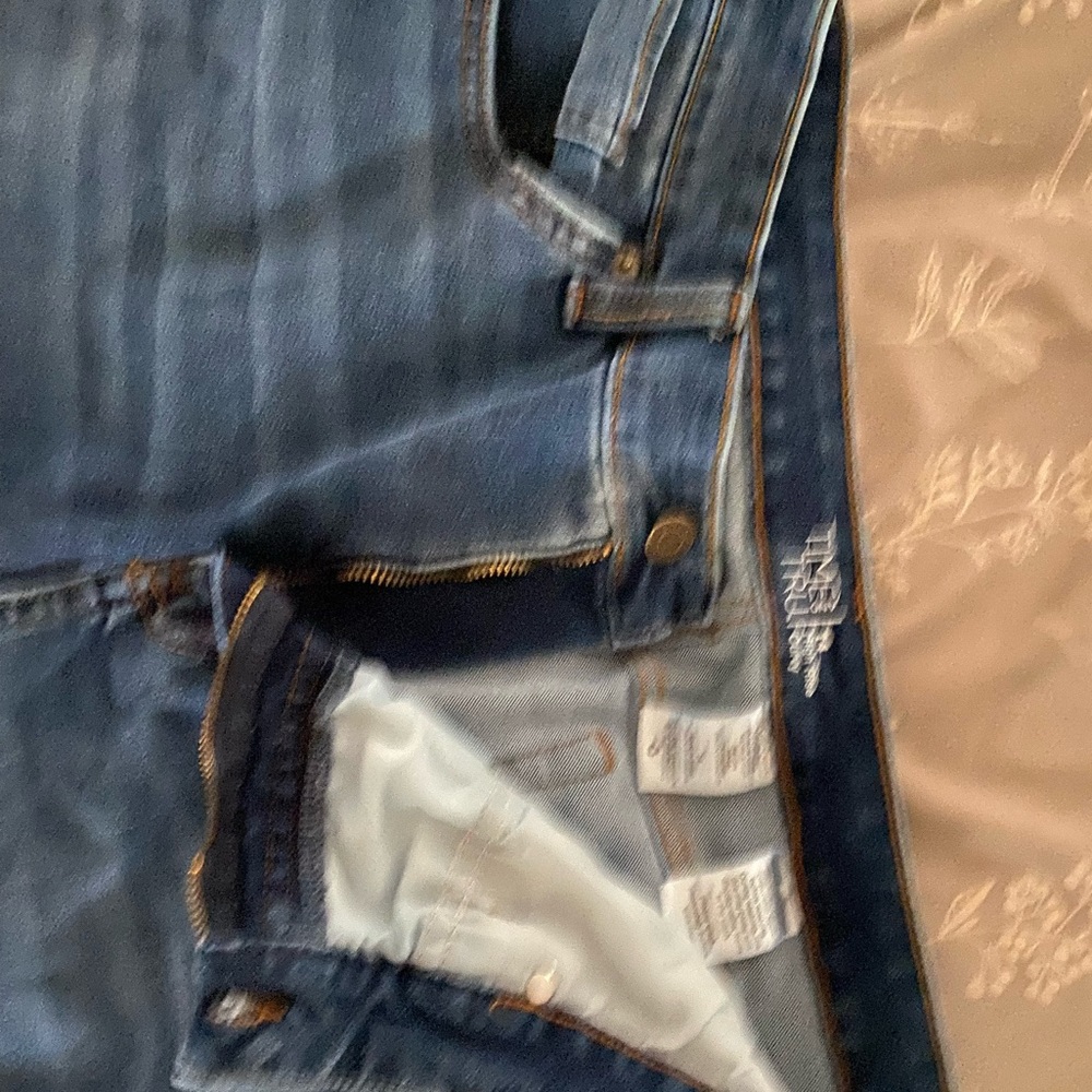 Time &True Jeans